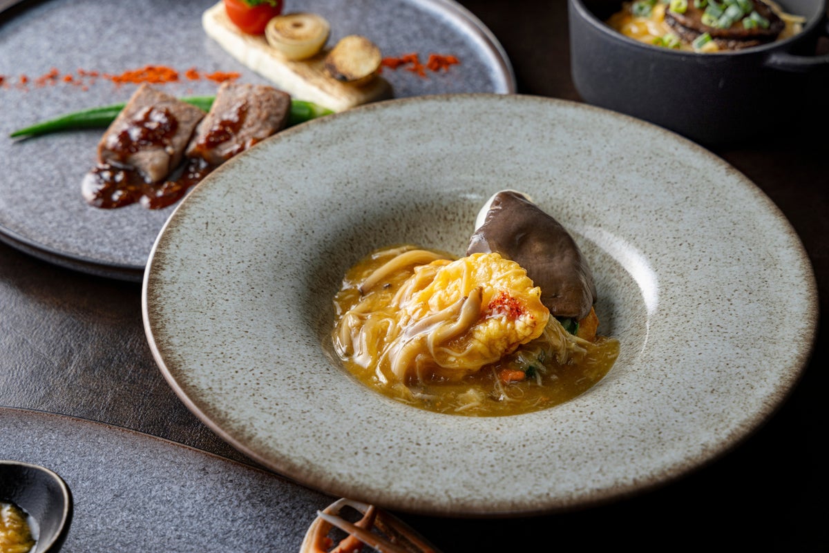 Seasonal Shanghai Crab Courses at Strings Hotel Tokyo’s China Shadow — From ¥8,250 November 1