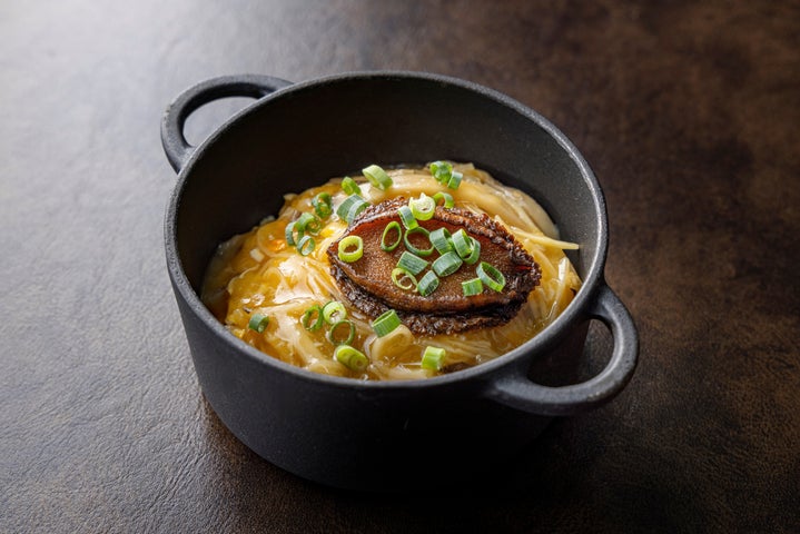 Seasonal Shanghai Crab Courses at Strings Hotel Tokyo’s China Shadow — From ¥8,250 November 1