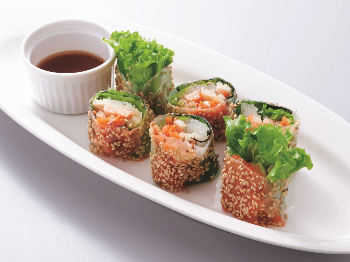 Steamed Chicken and Kimchi Sesame Spring Roll