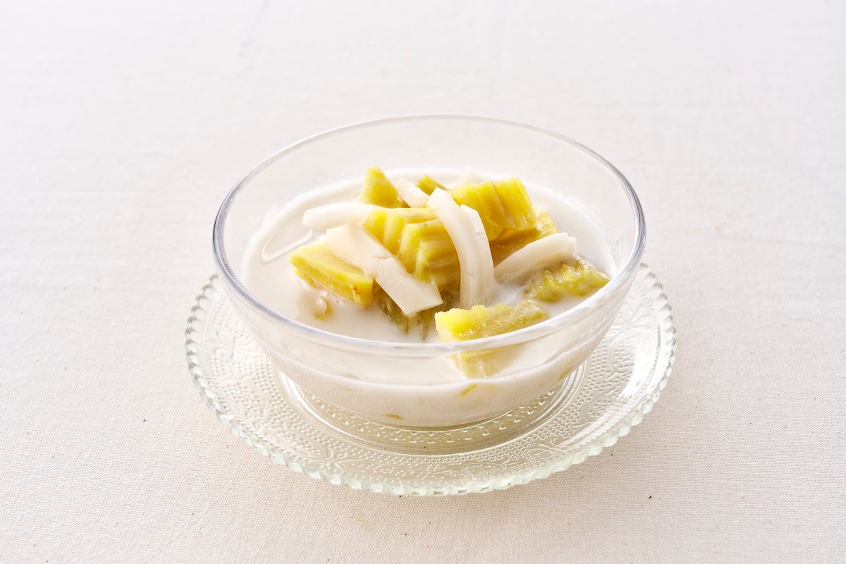 JASMINE THAI (Alpa 3F) Geen Puwaman — ¥880 (tax included)