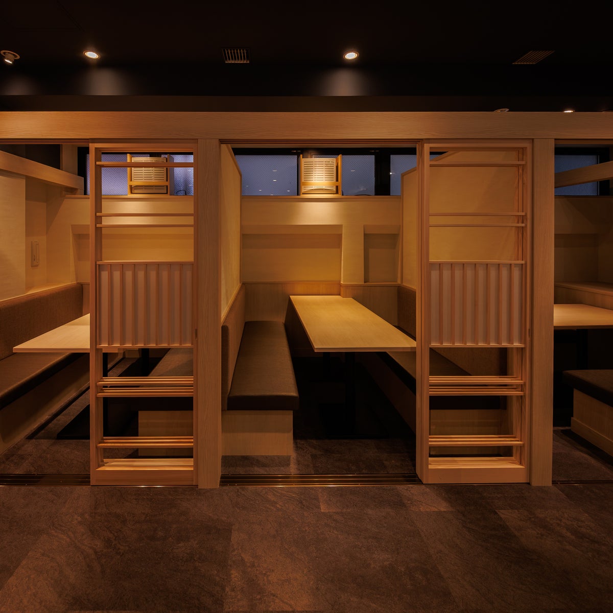 ¥6,980 All-You-Can-Eat Sushi at Sushi Dokoro Ninomiya in Tokyo