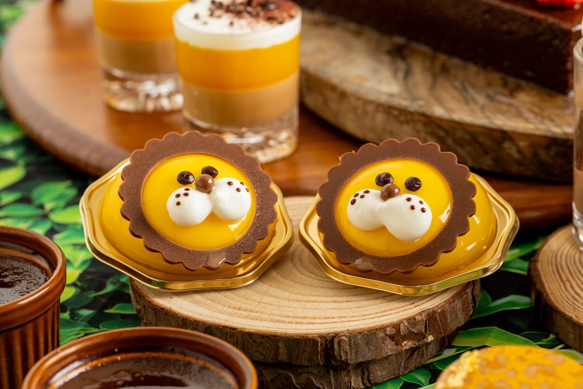 Relaxed Lion Mango White Chocolate Mousse