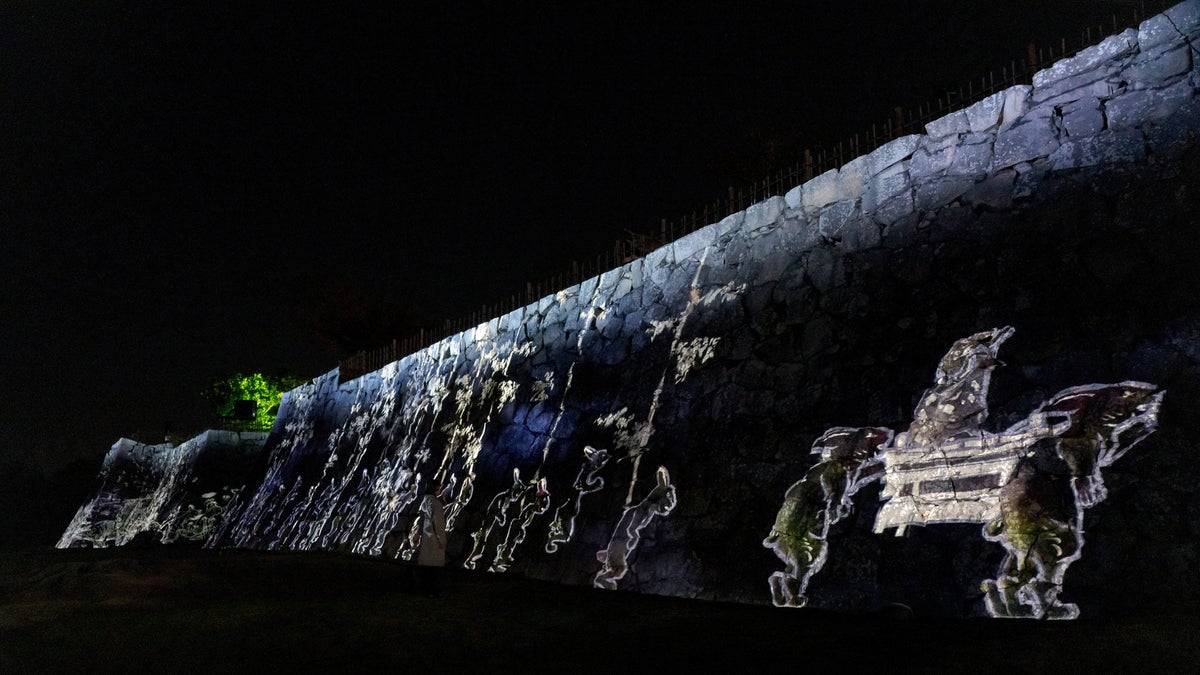 From ¥700: teamLab Fukuoka Castle Ruins Light Festival Returns in Japan October 30