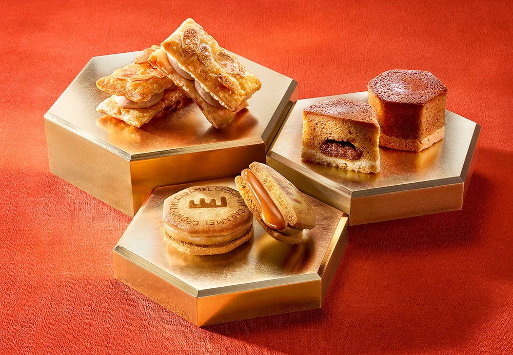 ¥994 Butter Caramel Sand Debuts at THE CARAMEL CROWN in Kobe, Japan