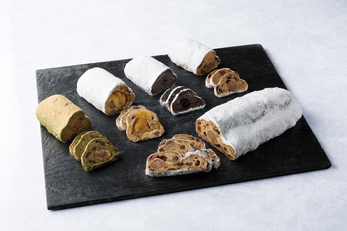 (Back left) Chestnut and Matcha Stollen / Apple and Maple Stollen / Chocolat Stollen / Kraner Stollen (Front right) Stollen