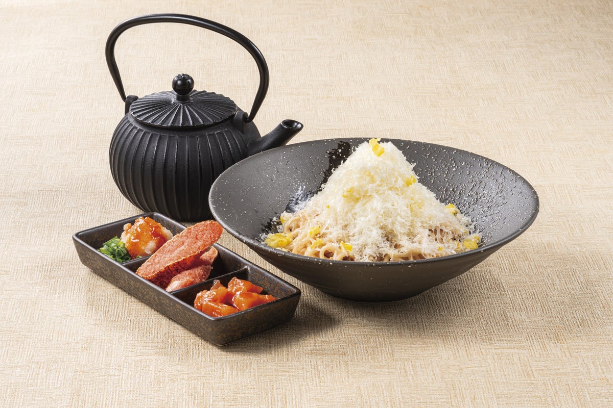 Dashi and Snow Mountain Cheese Spaghetti with Mentaiko Small Bowls ¥1,200 (tax included ¥1,320)