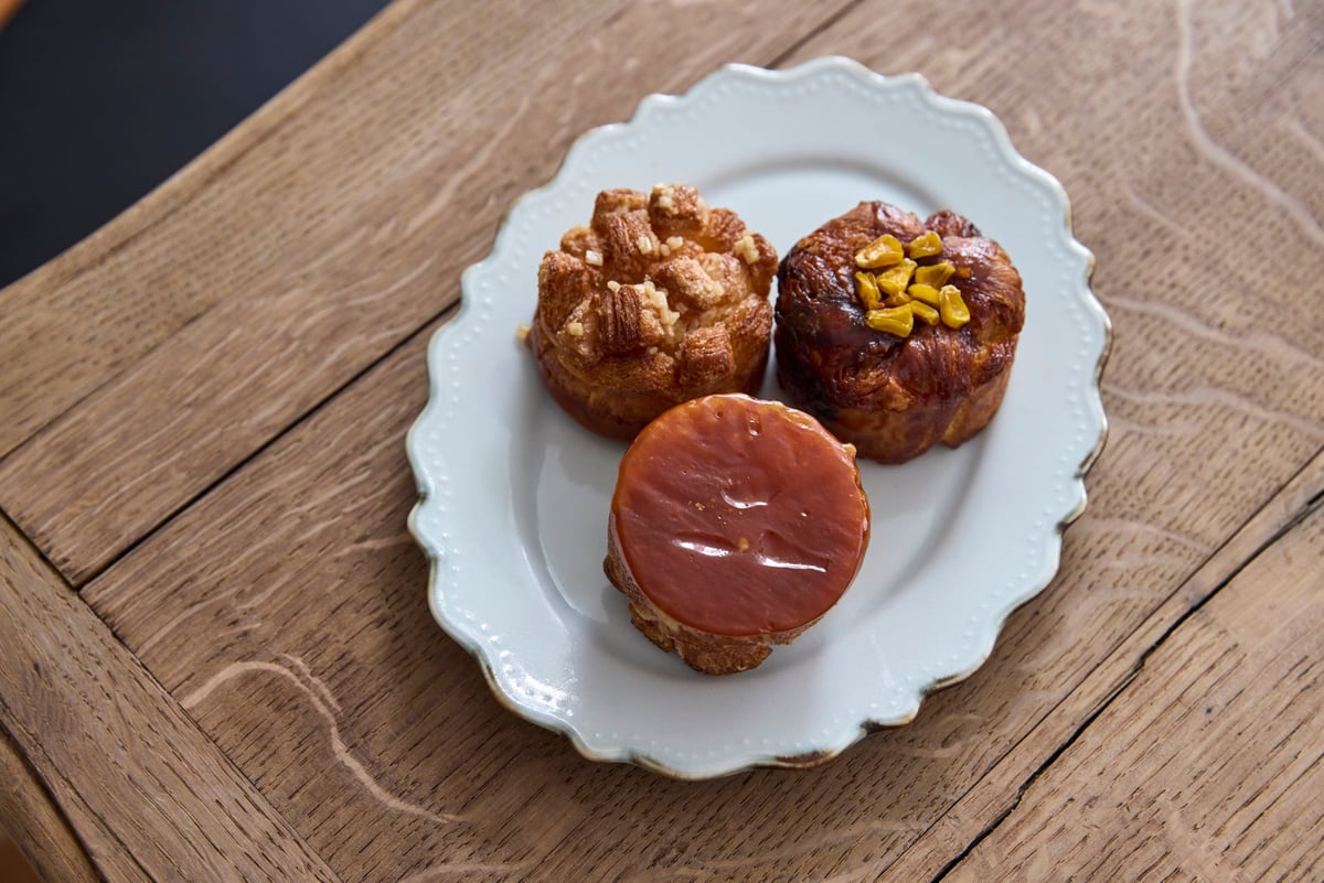Limited-Quantity Sweets Bar 'Toranokodou' Opens at Gransta Tokyo Featuring Chiharu Sakazaki's Iconic Tiger