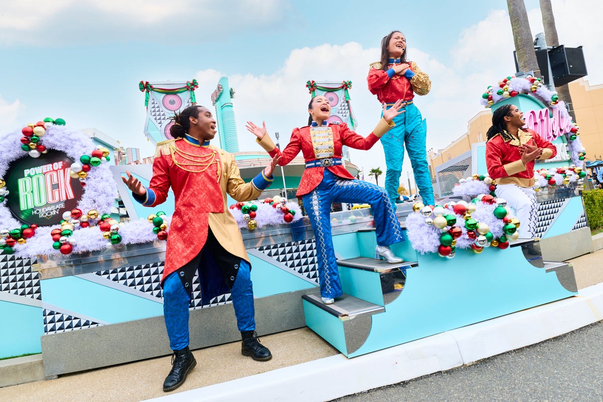 USJ Unveils 25th-Anniversary Universal Holiday Wonders in Japan September 14