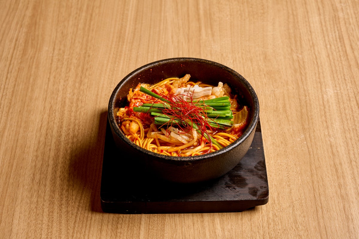 138-Dish All-You-Can-Eat Yakiniku Research Institute Opens in Umeda, Osaka
