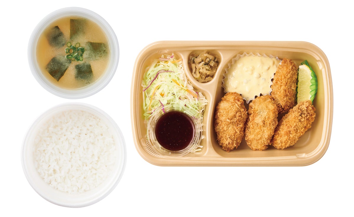 Takeout: Oysters Fry (4 pieces) with rice and miso soup — ¥1,120 (tax included)