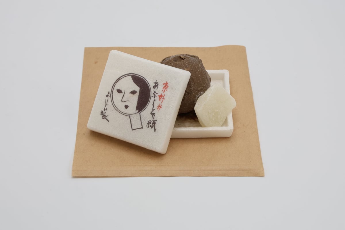 Yojiya Launches Matcha Crepe and Monaka Sweets in Sagano Arashiyama September 10