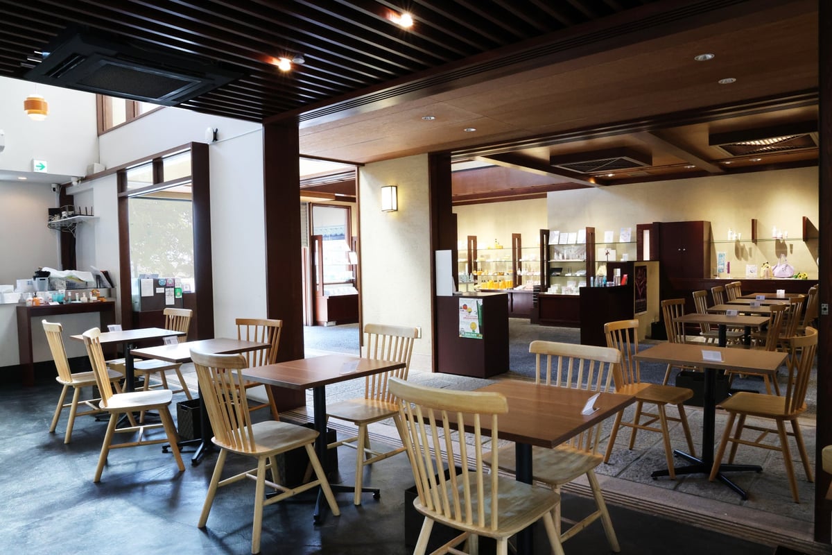 Yojiya Launches Matcha Crepe and Monaka Sweets in Sagano Arashiyama September 10