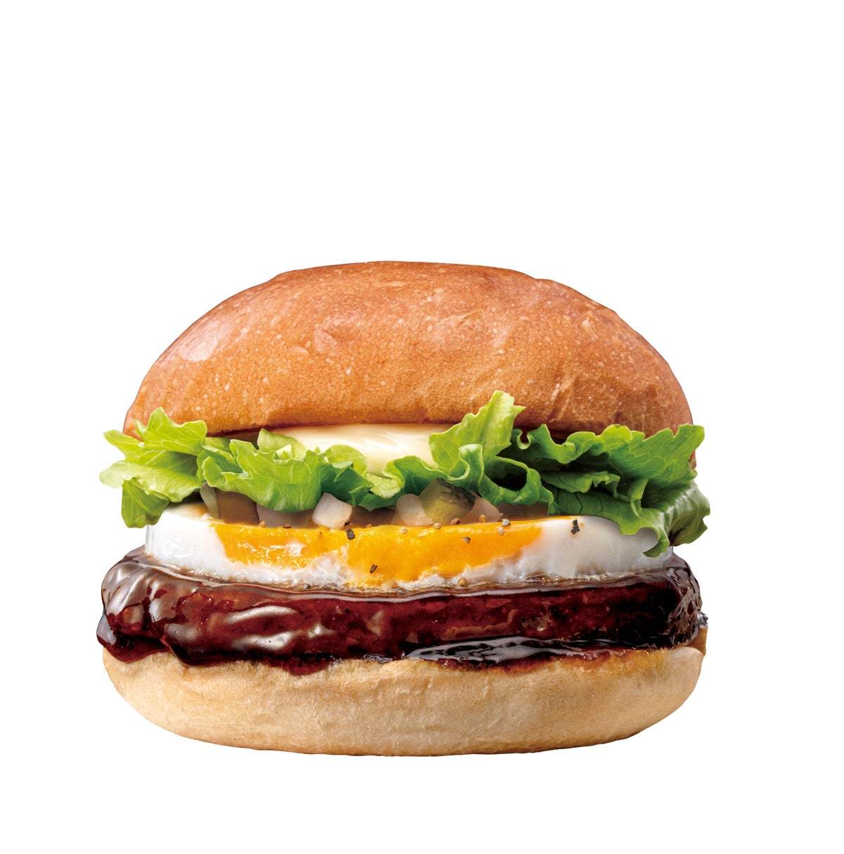 Try the Tamateri Burger for ¥540 (tax included). It combines a beef patty coated in a special teriyaki sauce with a fluffy egg, crispy lettuce, and a tangy relish, all sandwiched in a soft, smooth bun for a satisfying texture.