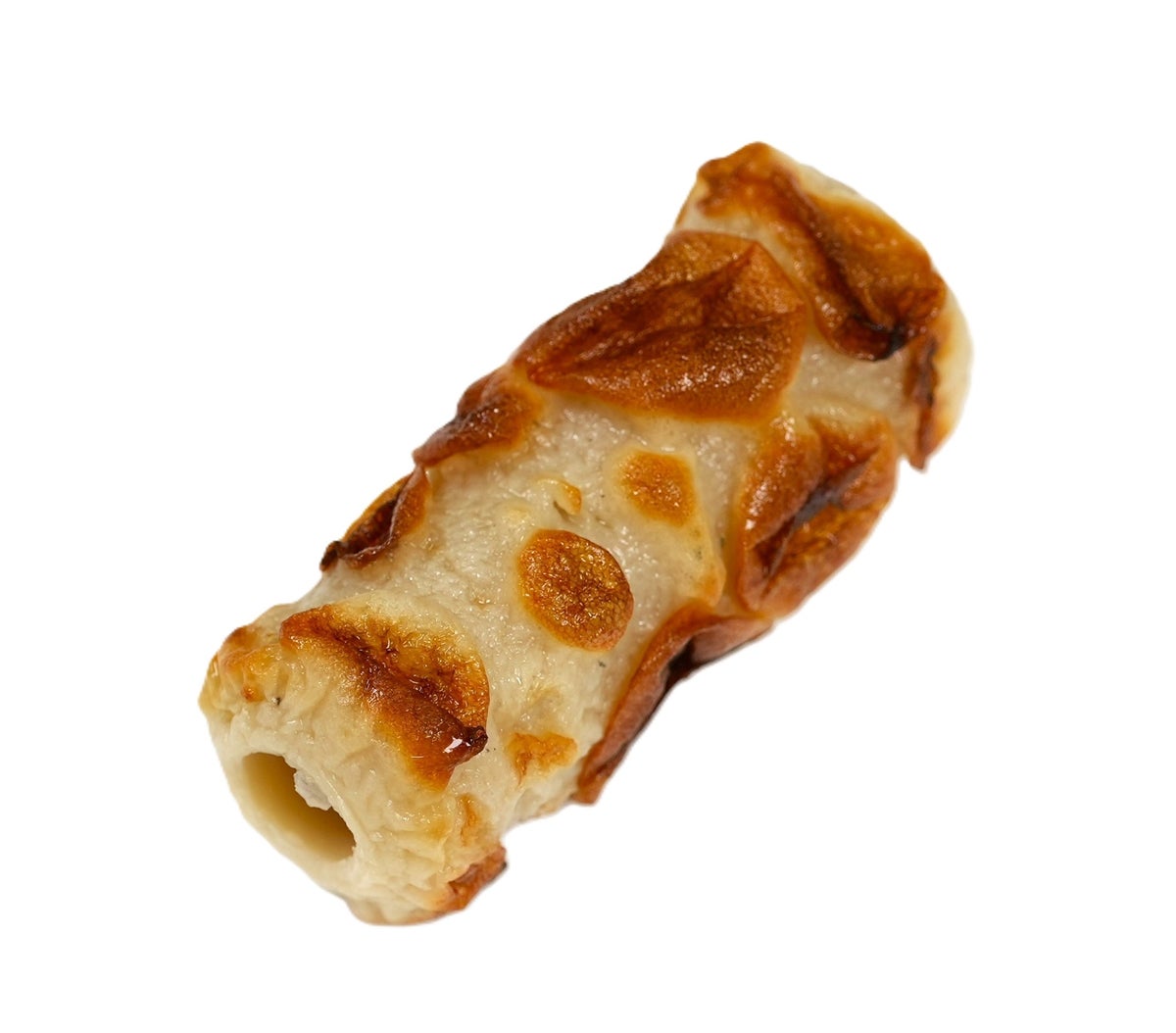 ■Kodawari Yaki Chikuwa — ¥135 (tax included ¥145.80). Available nationwide. Made by thoroughly grinding with a stone mill to achieve a supple texture that easily absorbs broth and delivers a rich dashi flavor.