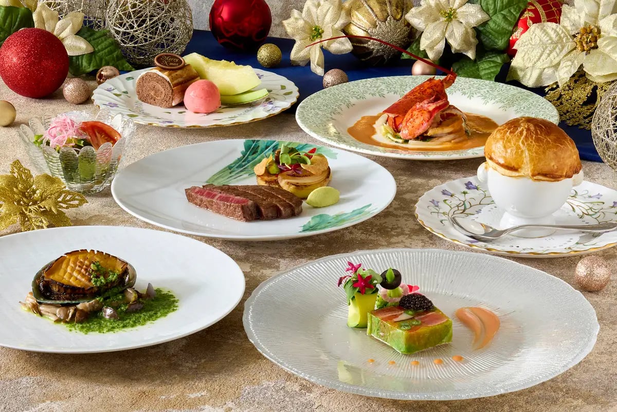 Teppanyaki Aoi's Christmas Omi Beef Dinner — ¥30,360 (tax included)