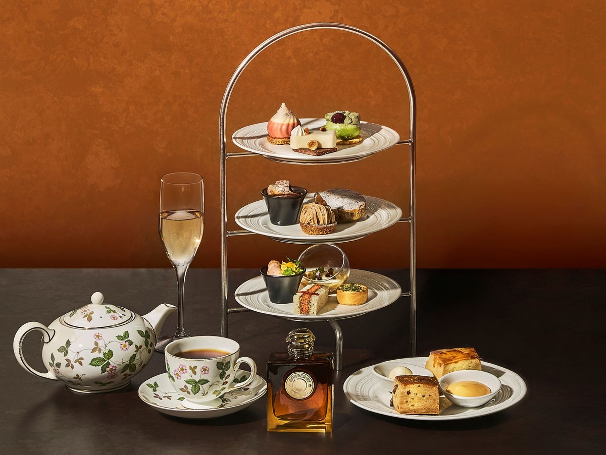 1st floor 'The Lobby Lounge' Autumn Afternoon Tea with Burberry Beauty