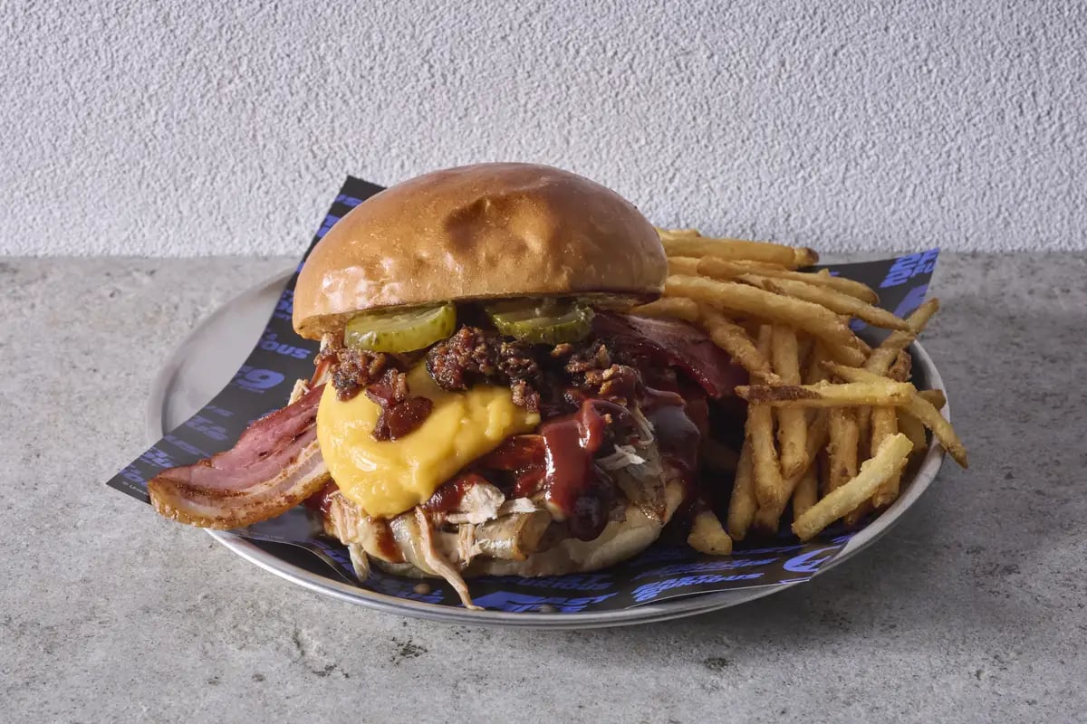 Fast & Furious x J.S. BURGERS CAFE Burgers Arrive in Japan From Nov 5