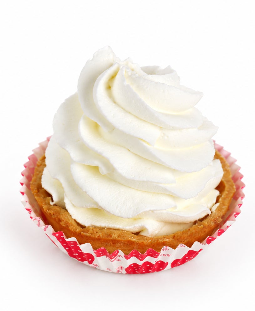 Strawberry Milky Mont Blanc Tart — ¥410 (tax included)