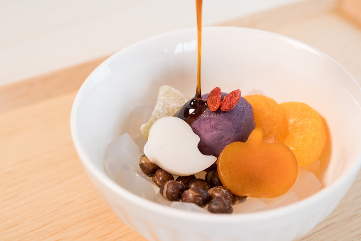 ¥680 Halloween Anmitsu by Funabashiya in Tokyo — October 26–31 October 26