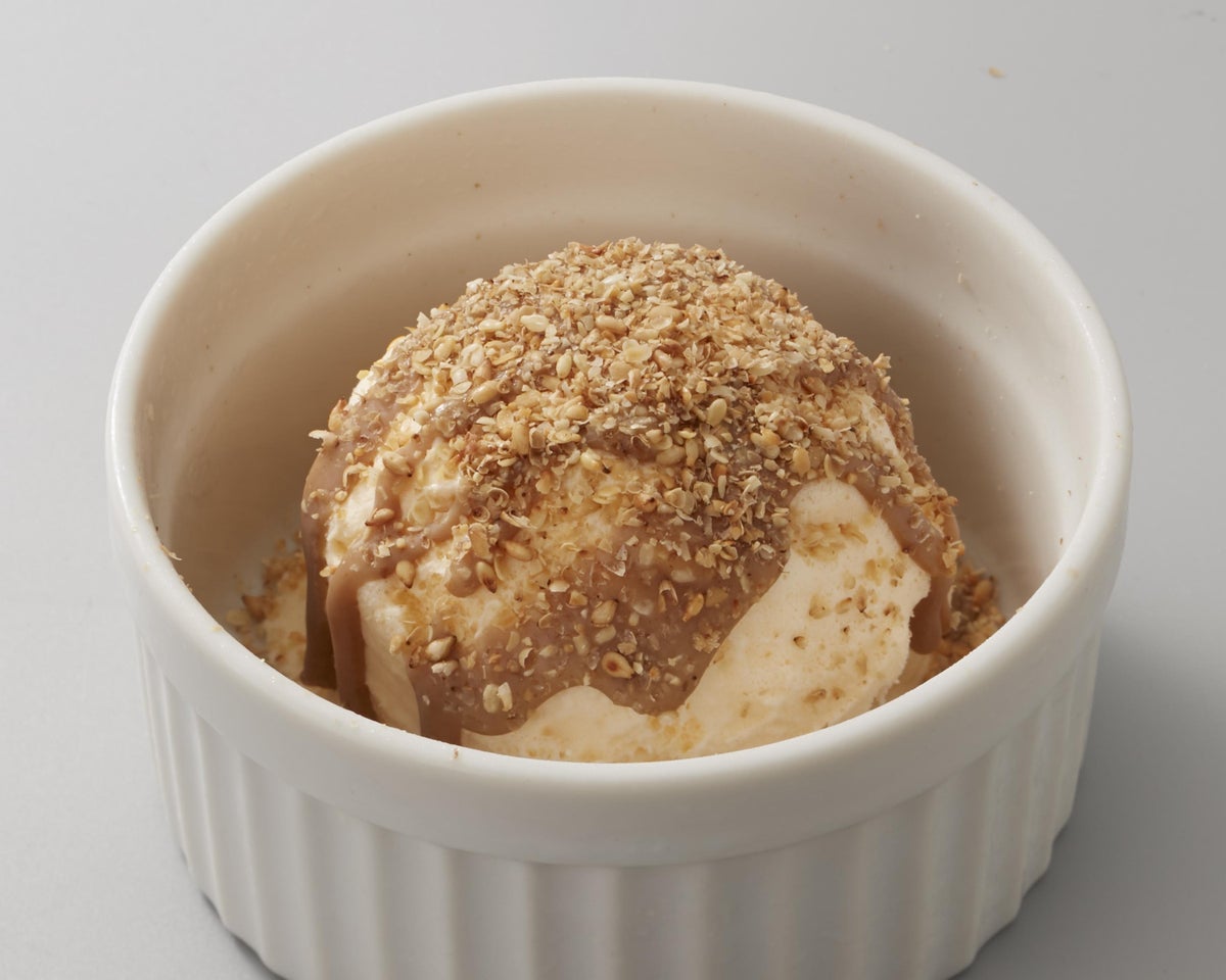 Rich sesame vanilla