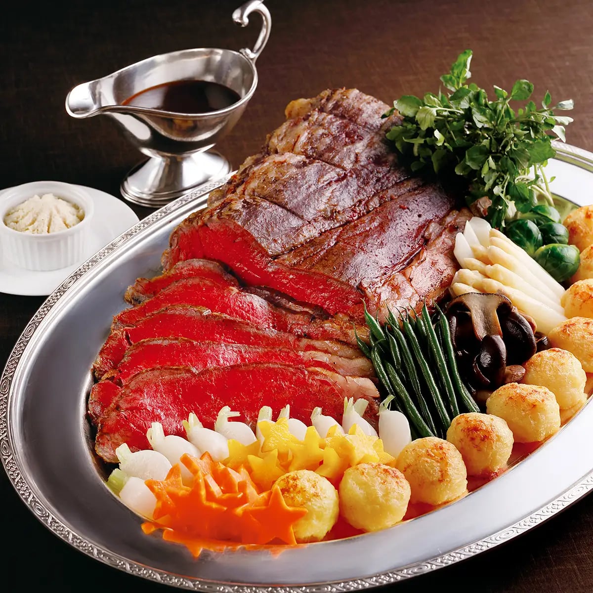 Domestic beef roast beef (about 1kg, for about 4-5 people) — ¥46,000 (tax included)