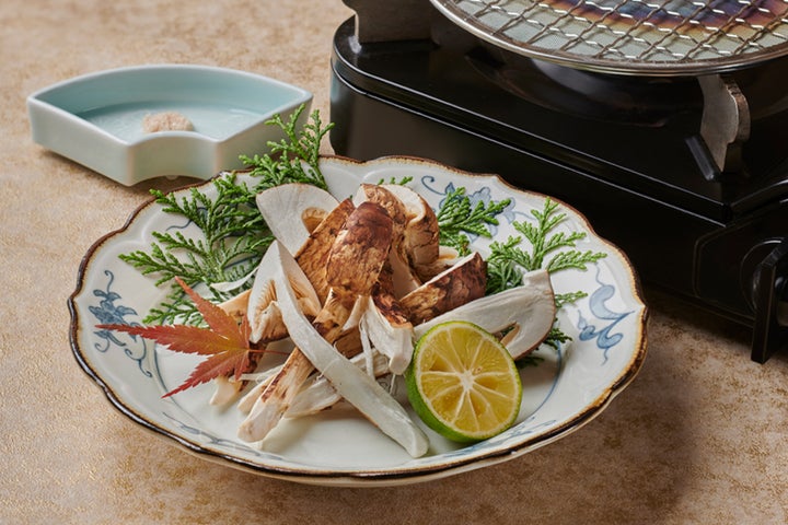 Kagonoya Matsutake Fair Returns in Japan With Wagyu Sukiyaki From October 14