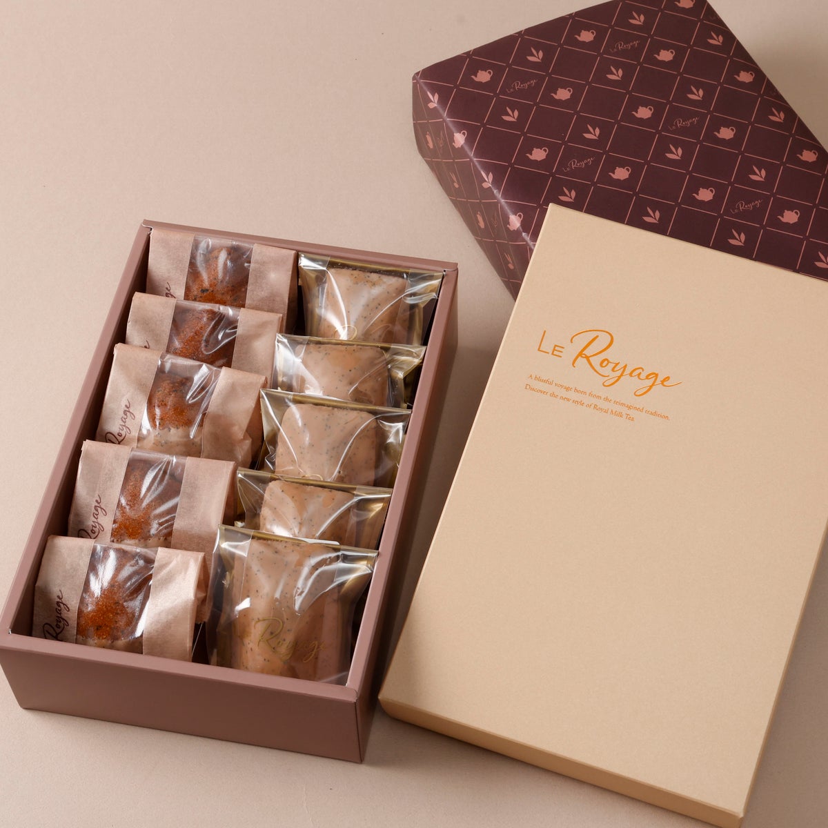Royal Milk Tea Marron Financier 10-piece set — ¥5,400 (tax included)