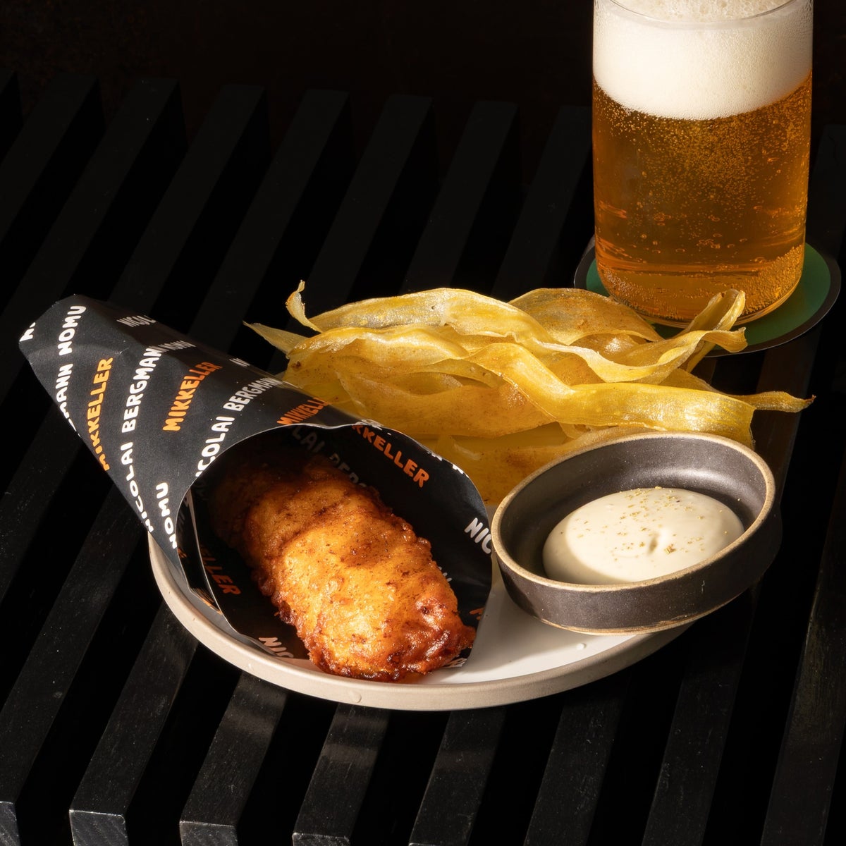 Enjoy the Fish & Chips for ¥1,210 (tax included), perfect with a beer sold separately.