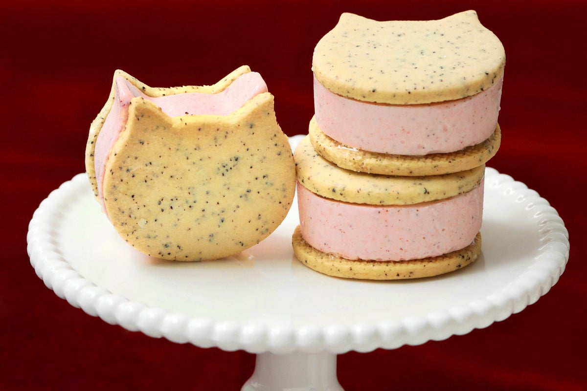 Neko Neko Debuts Winter Sweets in Japan, from ¥150 — November 1