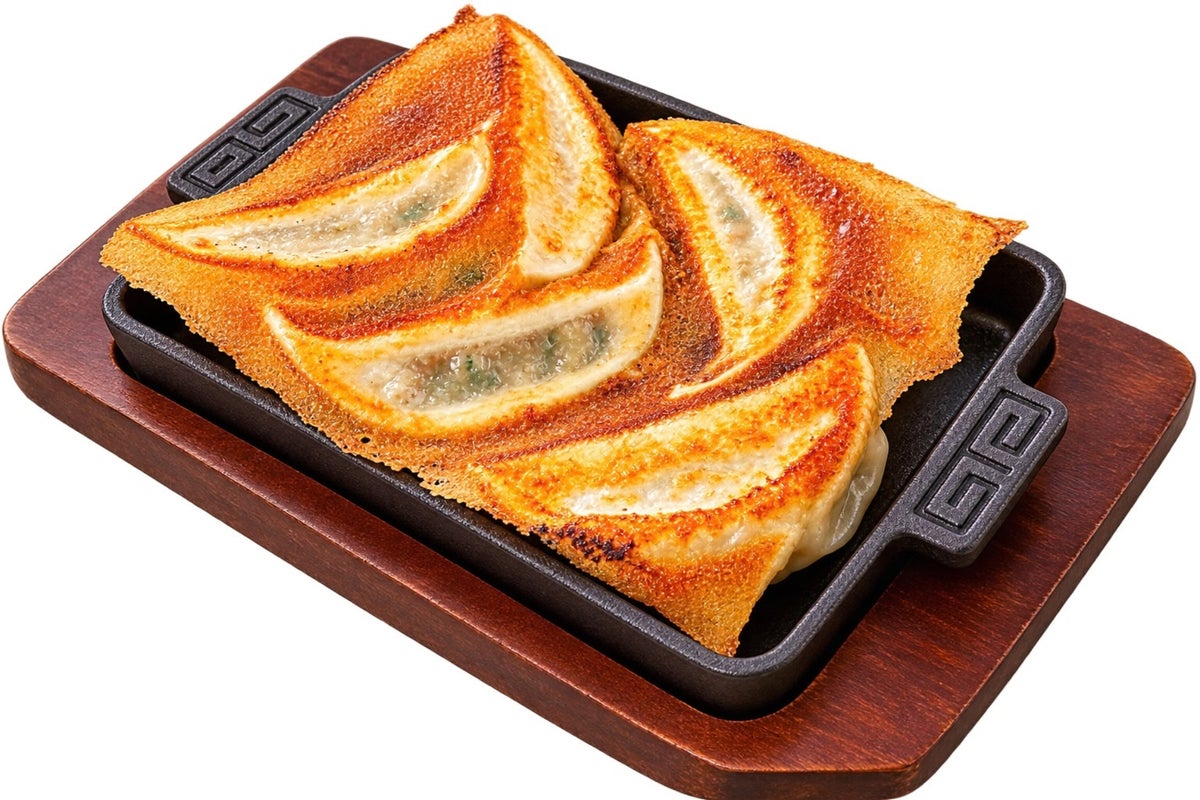 Green Chili Dumplings — 5 pieces ¥549 (tax included)