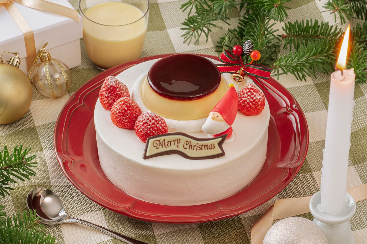 Limited-Quantity Pastel Christmas Pudding Cake in Japan — ¥4,600 From Oct 13