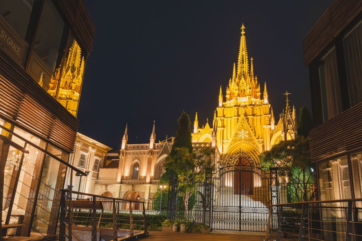 ¥13,000 St. GRACE Christmas Dinner in Aoyama, Tokyo From December 19