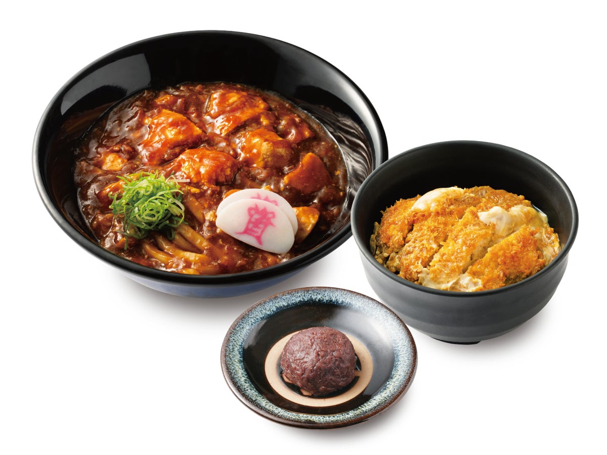 Mabo Fair Full Belly Set: Mapo Bukkake Udon with Mini Katsu Toji Donburi, or with Mini Donburi and Dessert — ¥1,207 (tax included)
