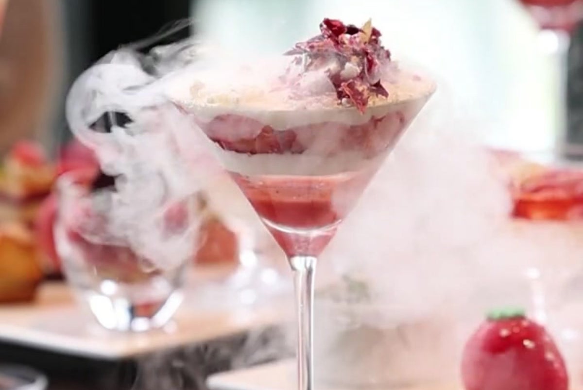 Winter Strawberry Collection Afternoon Tea at Tokyo Bay Shiomi Prince Hotel — From December 1