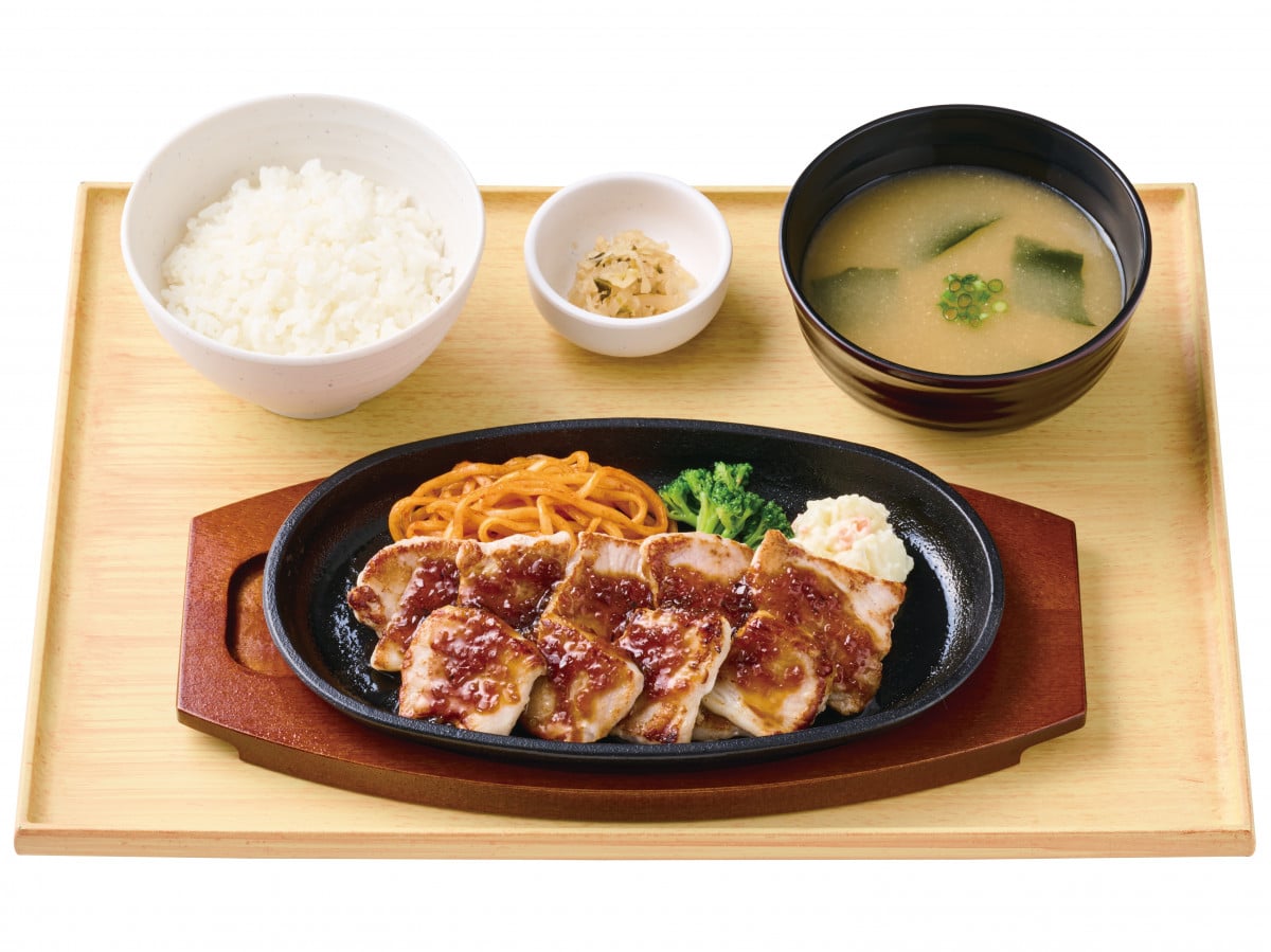 ¥1,230 Pork Steak Set Arrives at Yayoiken Across Japan From Oct 15